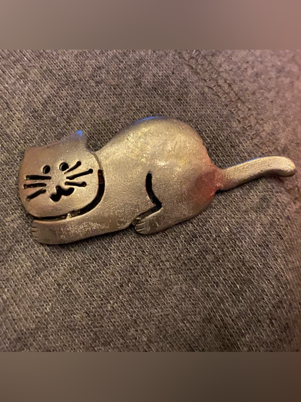 UltraCraft Cat Brooch Pin in Silver Tone